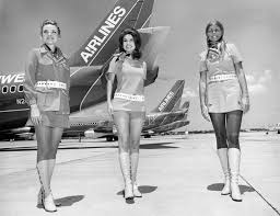 why flight attendant uniforms are still