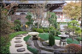 Où trouver un mini jardin japonais (petit jardin japonais) ? Conseils Pour Creer Un Petit Jardin Japonais