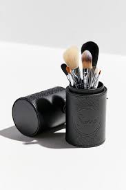 cly makeup brush travel kit