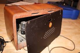 turn an old radio into an player