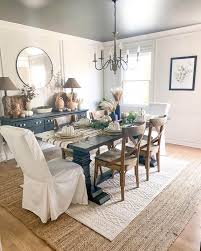 40 farmhouse dining room rugs to add