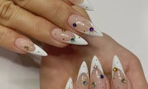 bountiful nail salons deals in and