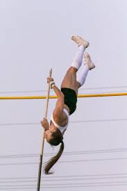Use promo code etf101520 and save up to 20%. After Setting U S Junior Girls Record Leah Pasqualetti Aims For 15 Feet In Pole Vault Pole Vault Olympic Club Travel Team