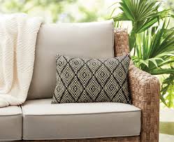 Use these tips to find the perfect cushions for your patio. 10 Best Outdoor Pillows To Spruce Up Your Patio In 2021 Better Homes Gardens