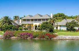 lakefront property in florida
