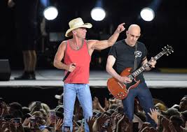 kenny chesney is performing near staten