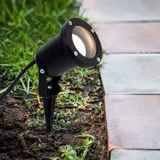How To Set Mood Lights In Your Garden