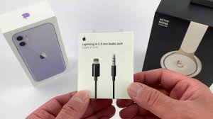 Apple Lightning To 3 5mm Audio Cable Youtube