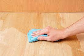 how to treat hardwood floors for mold