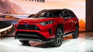 Spoke in advance of my visit to the dealership to dave lurie, who provided price information on 2018 rav4s. Update Toyota Rav4 Prime Debuts Plug In Power And Impressive Range