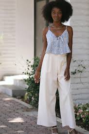 modern chic linen pants outfit ideas