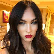 She was born in oak ridge, tennessee on may 16, 1986 to franklin thomas fox and gloria darlene fox. Megan Fox Wiki Biography Age Husband Facts And More