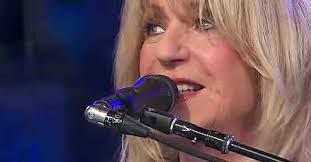 Fleetwood Mac's Christine McVie Sells Catalog Rights to Hipgnosis -  Videomuzic