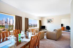 We also serve hot beverages, soft drinks and juices throughout the day, while alcoholic beverages and. Lounge Sydney Hotel Suite Holiday Inn Potts Point