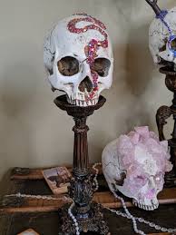 Crystal Skull Decor Elegant