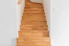 what s the average cost of hardwood stairs