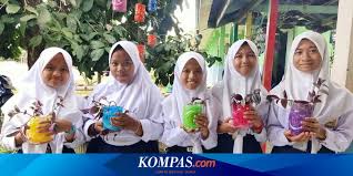 To connect with smp n 31 purworejo, join facebook today. Kilas Pendidikan 15 Smp Negeri Terbaik Indonesia Sepanjang 2019 Halaman All Kompas Com