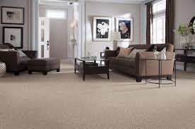 choosing carpet textures plush saxony