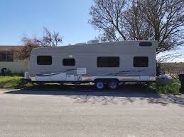 2006 carson an 26 ft toy hauler for
