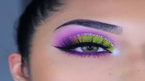 neon green purple eyeshadow