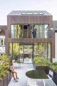 maison d architecte avec toit terre