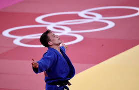 Veja a classificação atualizada do quadro de medalhas dos jogos de tóquio 2021. Resumo Das Olimpiadas Judo E Skate Garantem As Primeiras Medalhas Do Brasil Olimpiadas Ge
