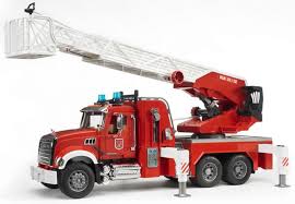 mack granite fire engine with water