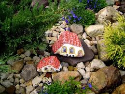 Best 50 Painted Rock Houses Images