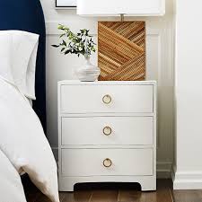 With our tips, decorating a bedroom is not art. Luxury Designer Bedroom Furniture Mitchell Gold Bob Williams