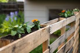 10 wood pallet ideas for the garden