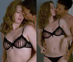 Amy Adams shows of her boobs in a see through bra : r/celebnsfw