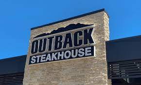 outback steakhouse debuts curbside gift