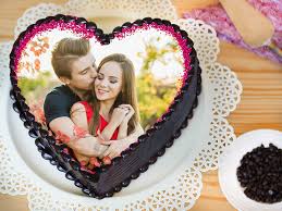 Or you could just design your names on the anniversary cake, or a romantic quote that brings back fond memories. Anniversary Cake Online At 499 Happy Marriage Anniversary Cake Online