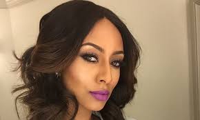 keri hilson removes her clothes in