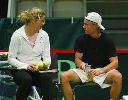 The match between frenchman adrian mannarino, another of those facing restrictions, and alexander zverev was delayed for nearly three hours on friday but mannarino was eventually allowed to play. Thiem Mladenovic Zverev And Co The Most In Love Tennis Couples Tennisnet Com