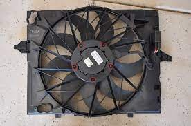 what is radiator fan how does radiator