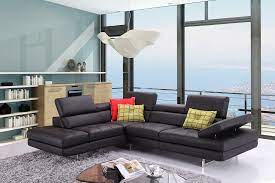 Luxurious Curved Sectional Sofa In