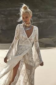 Du suchst ein modernes, individuelles braut outfit? Galerie Mit Hochzeitsideen Hippie Hochzeitskleid Abendkleid