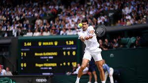 Novak djokovic's wimbledon exit has stunned the sport, but how did it happen. Wimbledon Pfiffe Gegen Novak Djokovic Boris Becker Kritisiert Zuschauer Mehr Sport
