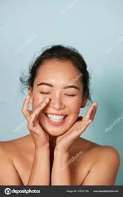 beauty face smiling asian woman