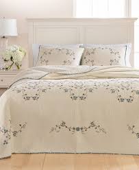 Cotton Queen Bedspread