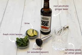 ginger beer mocktail with mint lime