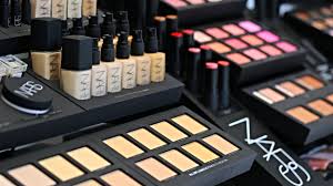 makeup brand nars is sorry for