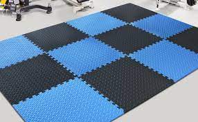 What are the different types of home gym flooring? Amazon Com Innhom Gym Flooring Gym Mats Exercise Mat For Floor Workout Mat Foam Floor Tiles For Home Gym Equipment Garage 12 Black And 12 Blue Sports Outdoors