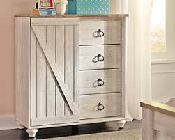 Shop ashley furniture homestore online for great prices, stylish furnishings and home decor. Kids Dressers Chests Of Drawers Ashley Furniture Homestore
