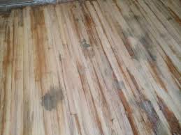 hardwood floor stain won t come out