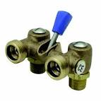 Hot and cold water valves