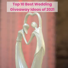 top 10 best wedding giveaway ideas of