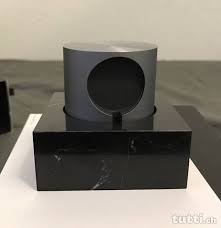 Using marble for its base, dock for apple watch marble edition is polished by hand and comes in a choice of black or white in order to coincide with your watch choice. English Forum Switzerland View Single Post For Sale Premium Apple Watch Dock