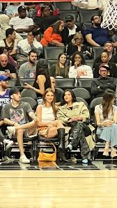 kendall kylie jenner sit courtside at